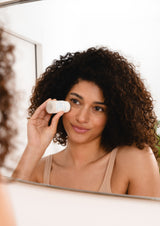 Contour des yeux défatigant