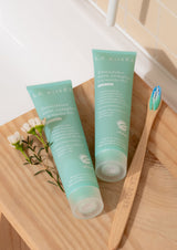 Duo de dentifrices et brosse à dents