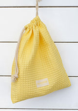 Bolsita de algodón de nido de abeja color amarillo