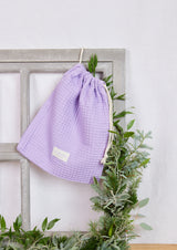 Lilac-colored Honeycomb Pouch