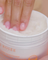 Gommage corps nourrissant texture